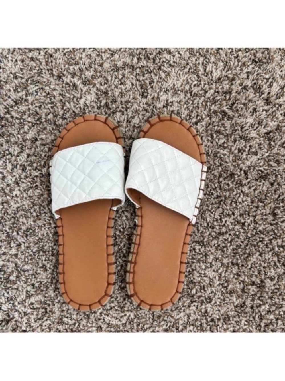 SHEIN White and Tan Quilted Sandals
